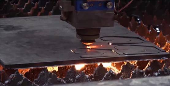 laser cutting factory